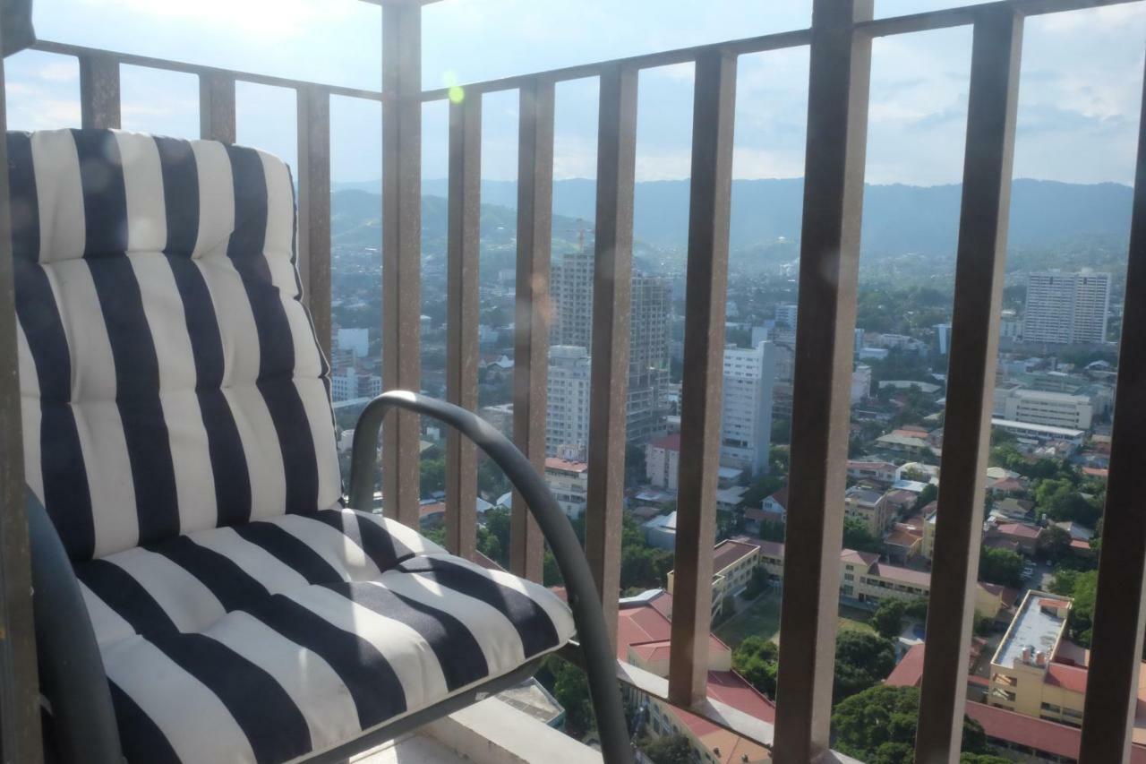 Horizons 101 - Panoramic View Apartment Cebu Exterior foto